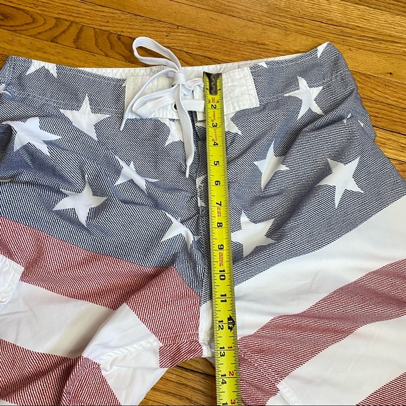 Carbon Mens 34 Board Shorts USA Flag Mesh Lined Pockets Swimming Trunks Swimwear - Picture 6 of 9